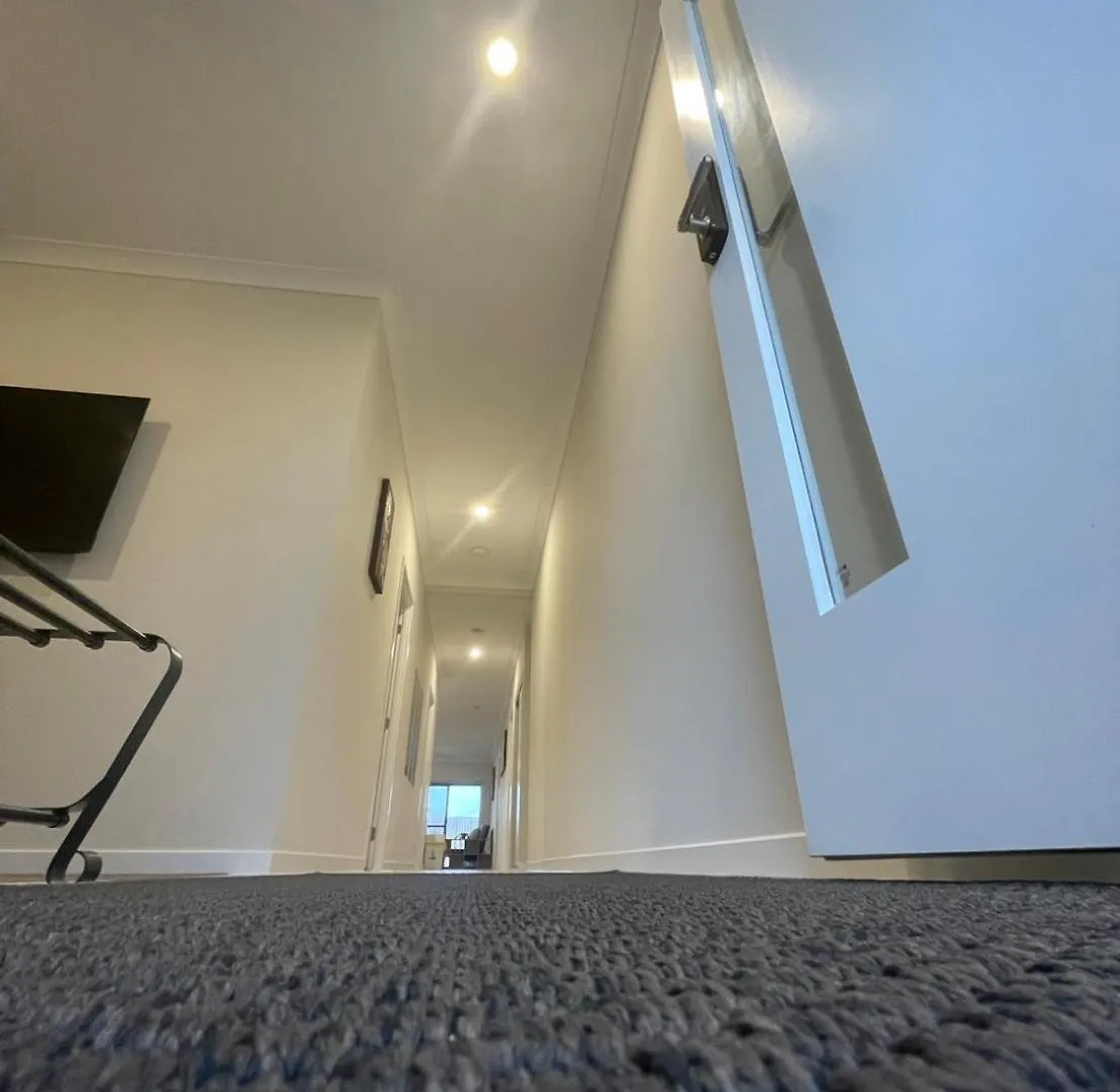Enchanting Griffin Retreat Memorable Stay Awaits Holiday home
